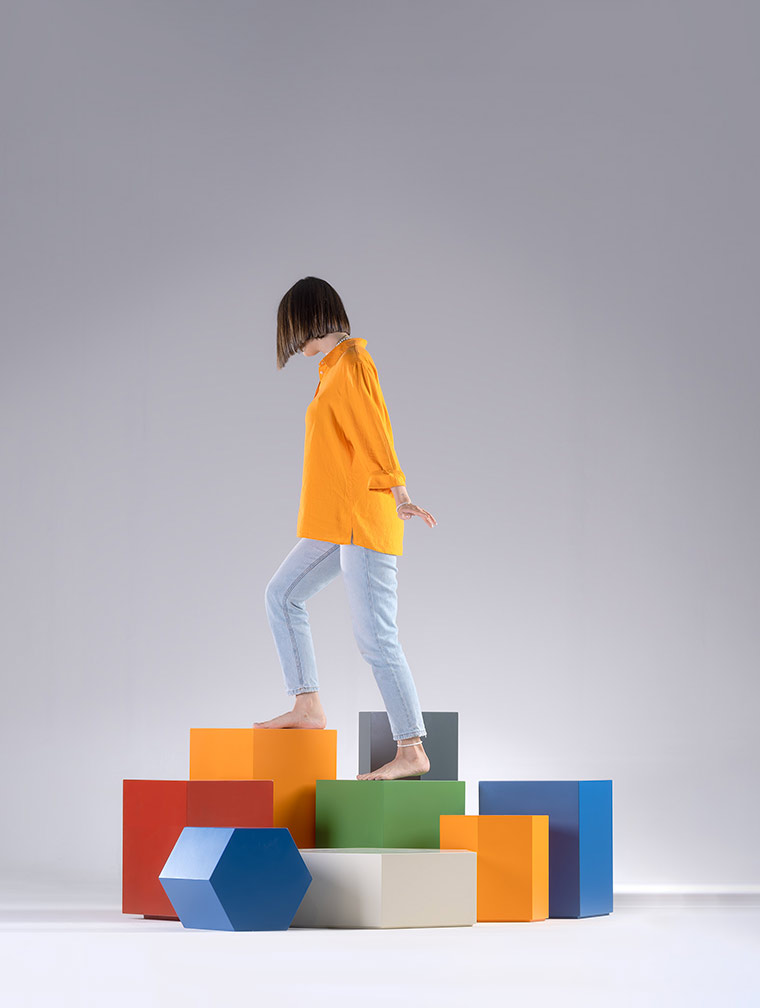 میز کنار مبلی سالید