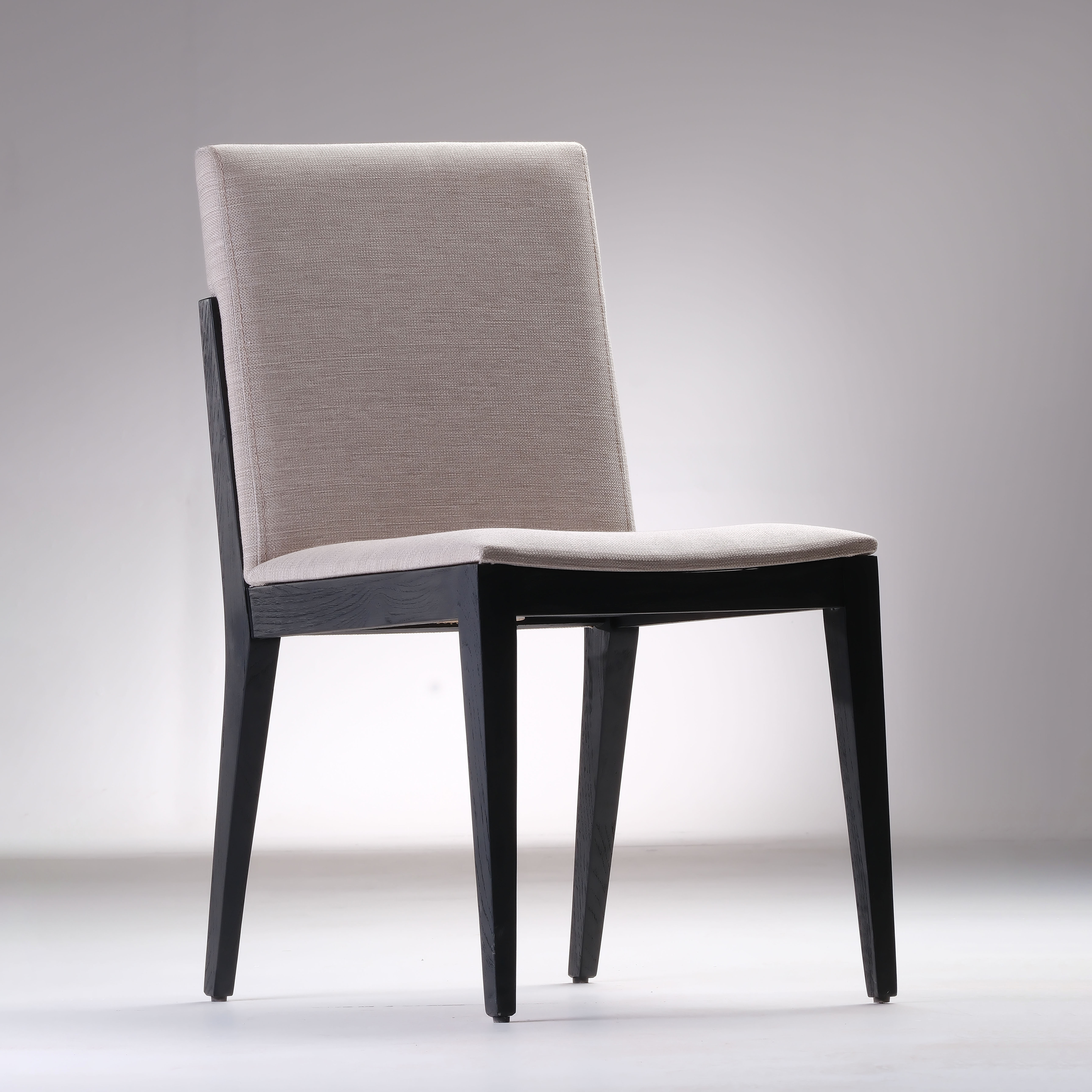 صندلی میهمان تولیکا مدل مومنت